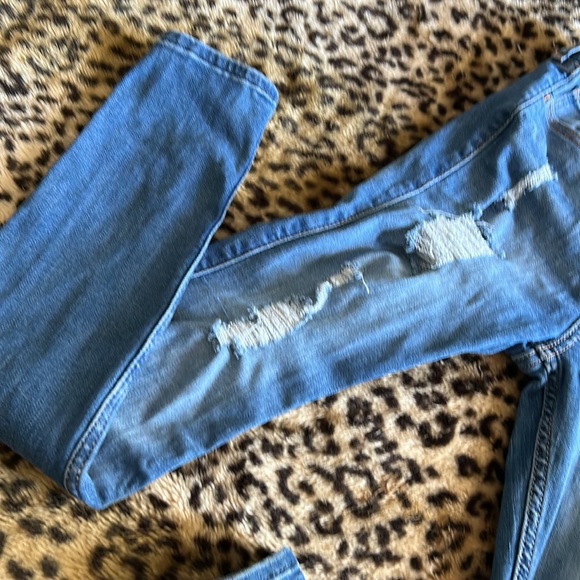 Hollister jeggings& A&F shorts bundle - Picture 3 of 10